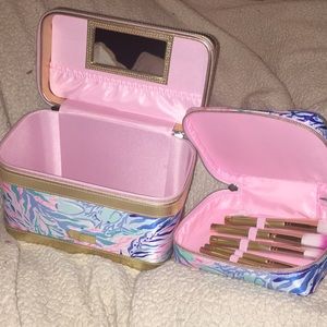 New Lilly Pulitzer makeup brush set and makeup box